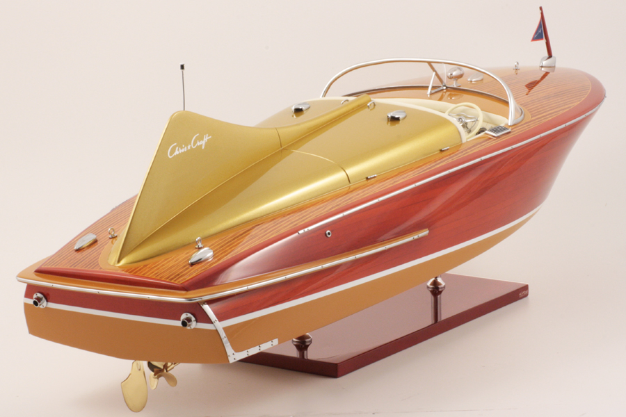 Chris Craft cobra